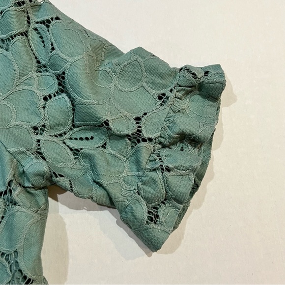Monteau Green Lace Top Size XL - Picture 4 of 5